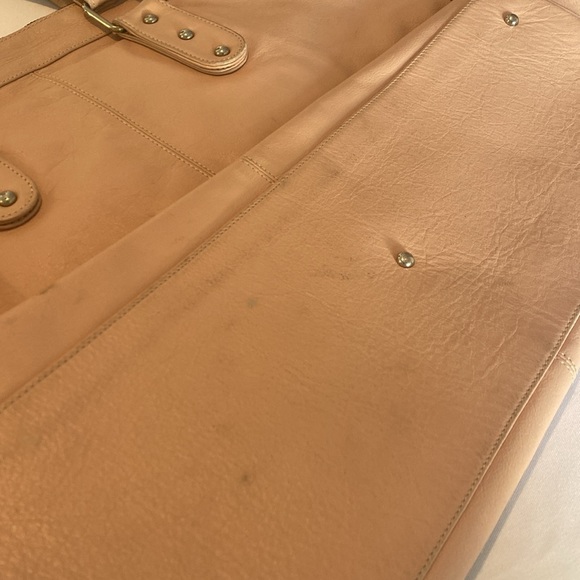 Leather Weekender Bag - Picture 6 of 11